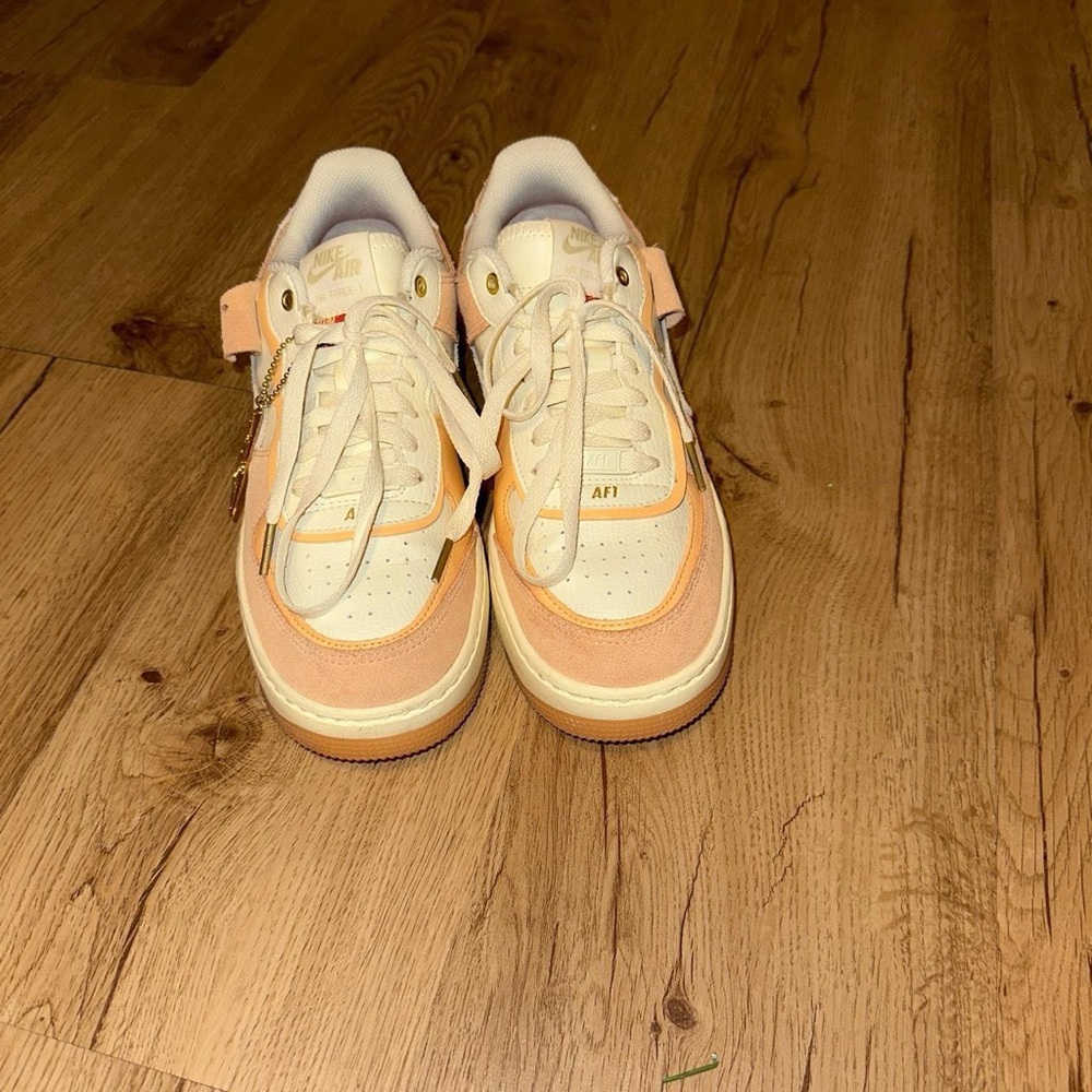 Nike Women's Cream and Orange Sneakers